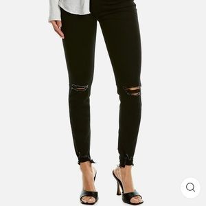 Hudson Jeans, high rise skinny.  Worn a handful of times.  Comfy w some stretch.